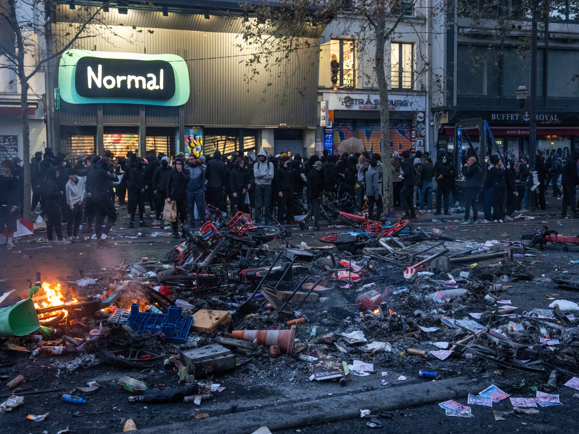 French youth anger threatens Macron's centrist coalition ahead of elections