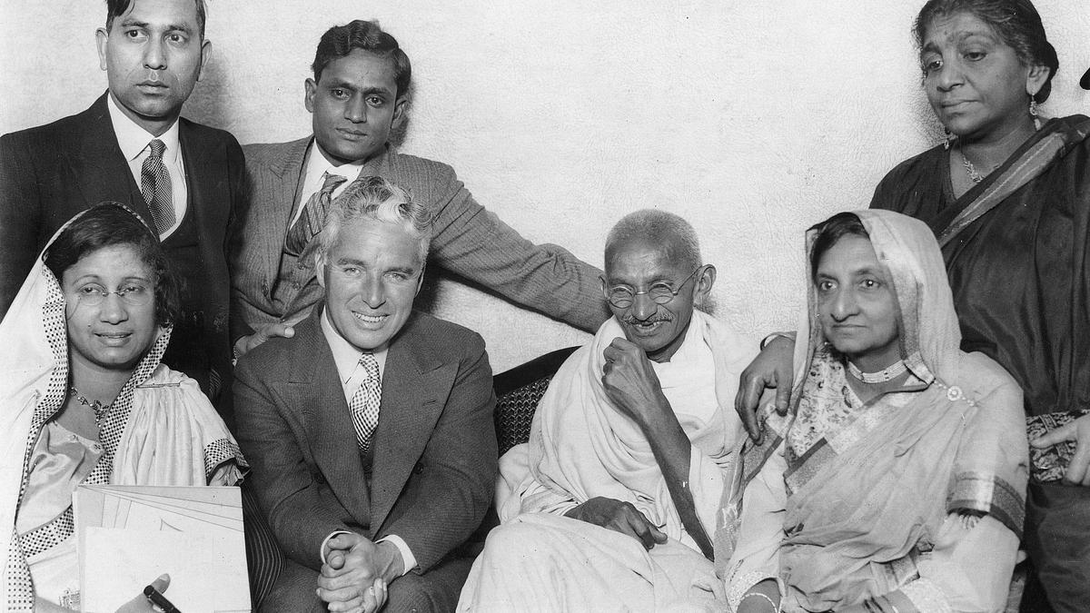 Test Your Knowledge of Gandhi on His 157th Birth Anniversary