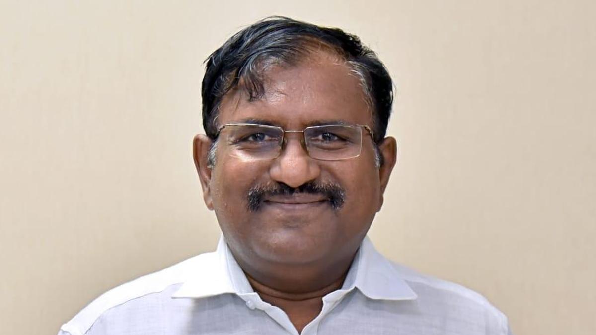 आंध्र प्रदेश के मुख्य सचिव जी साई प्रसाद का कार्यकाल मई 2027 तक बढ़ाया गया