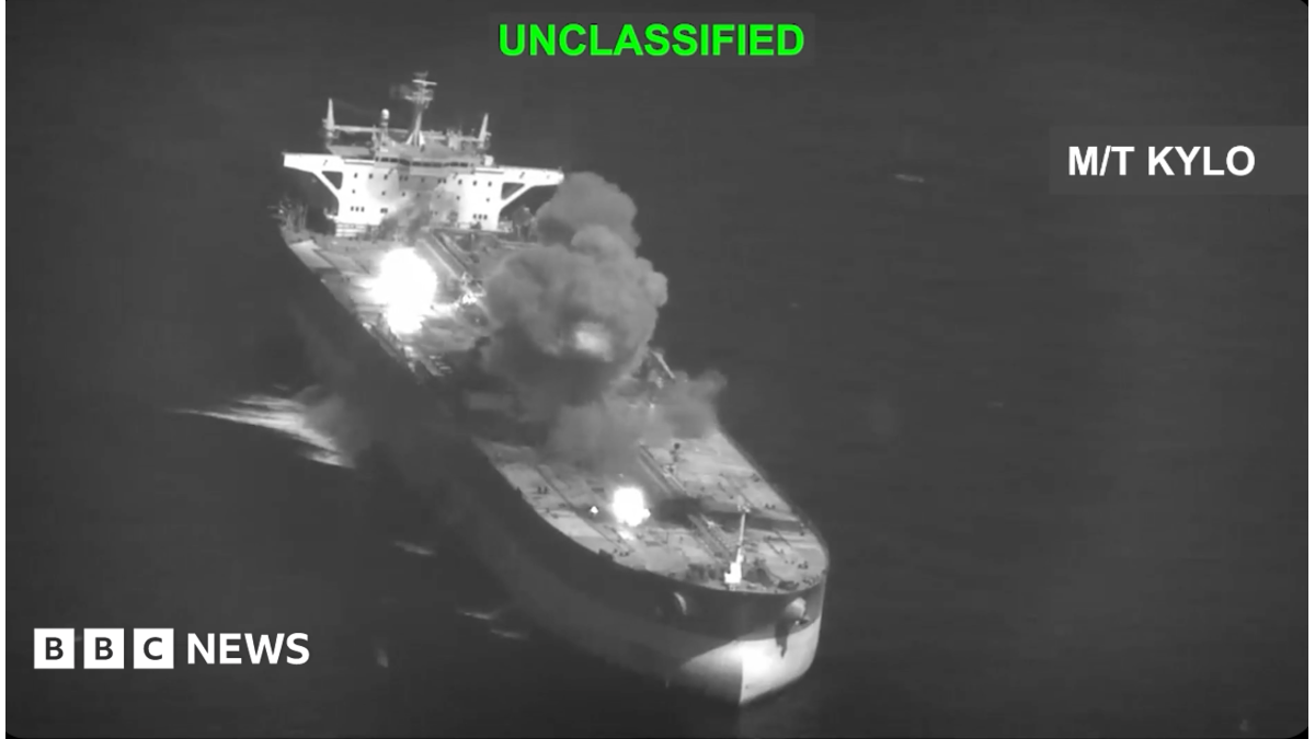 US strikes Iranian oil tankers following alleged ballistic missile attacks