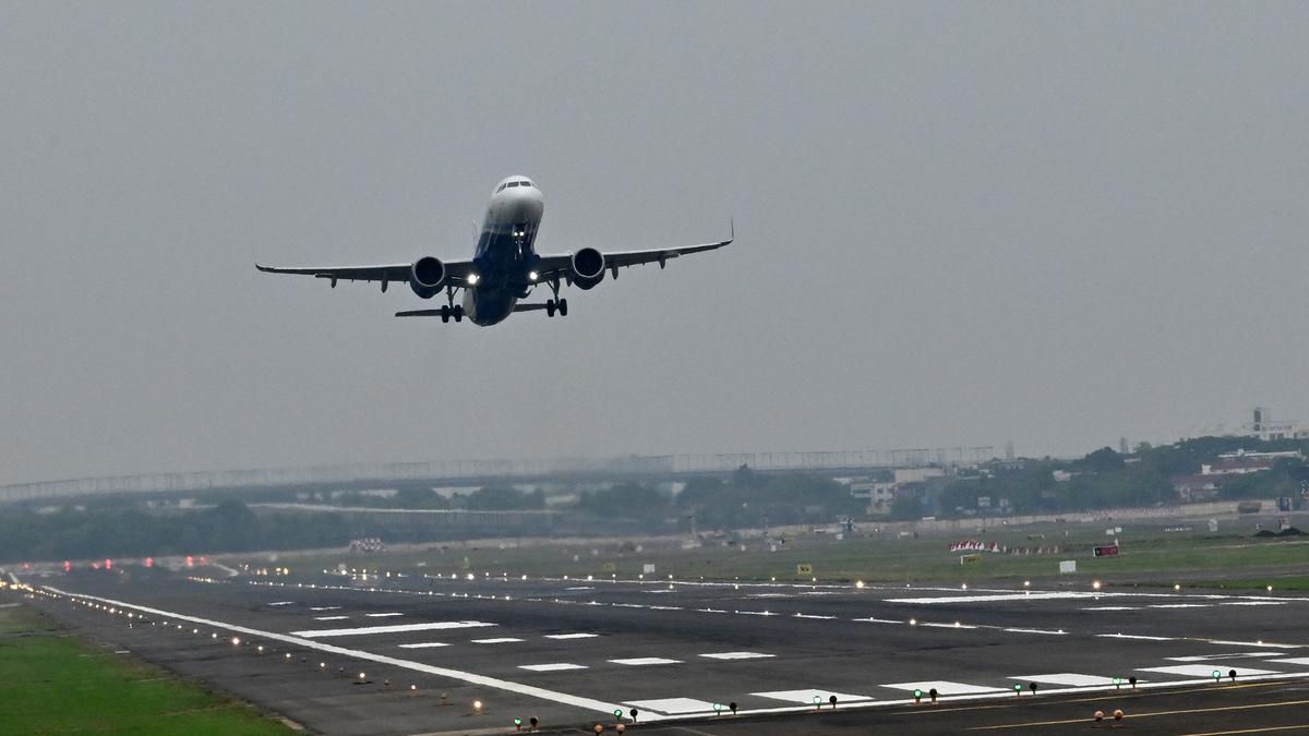 India to scrap printed boarding passes at international airports from September