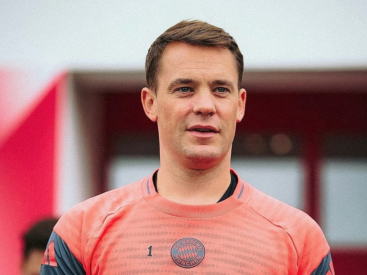 Elite goalkeepers dominate clean sheet records in modern football era