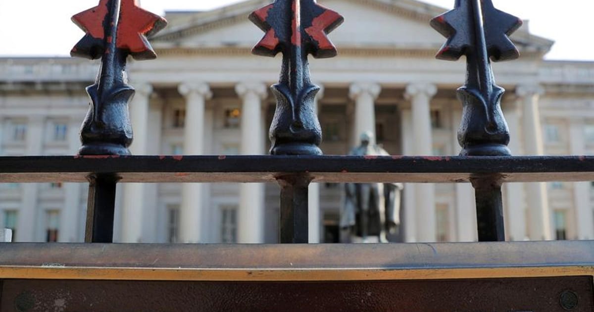 US national debt surpasses $40 trillion milestone