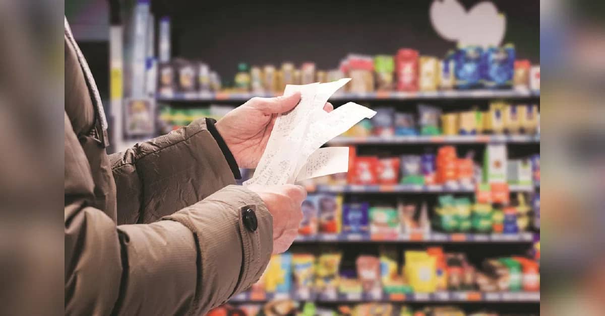 India's retail sector expands 10% in August amid robust consumer spending