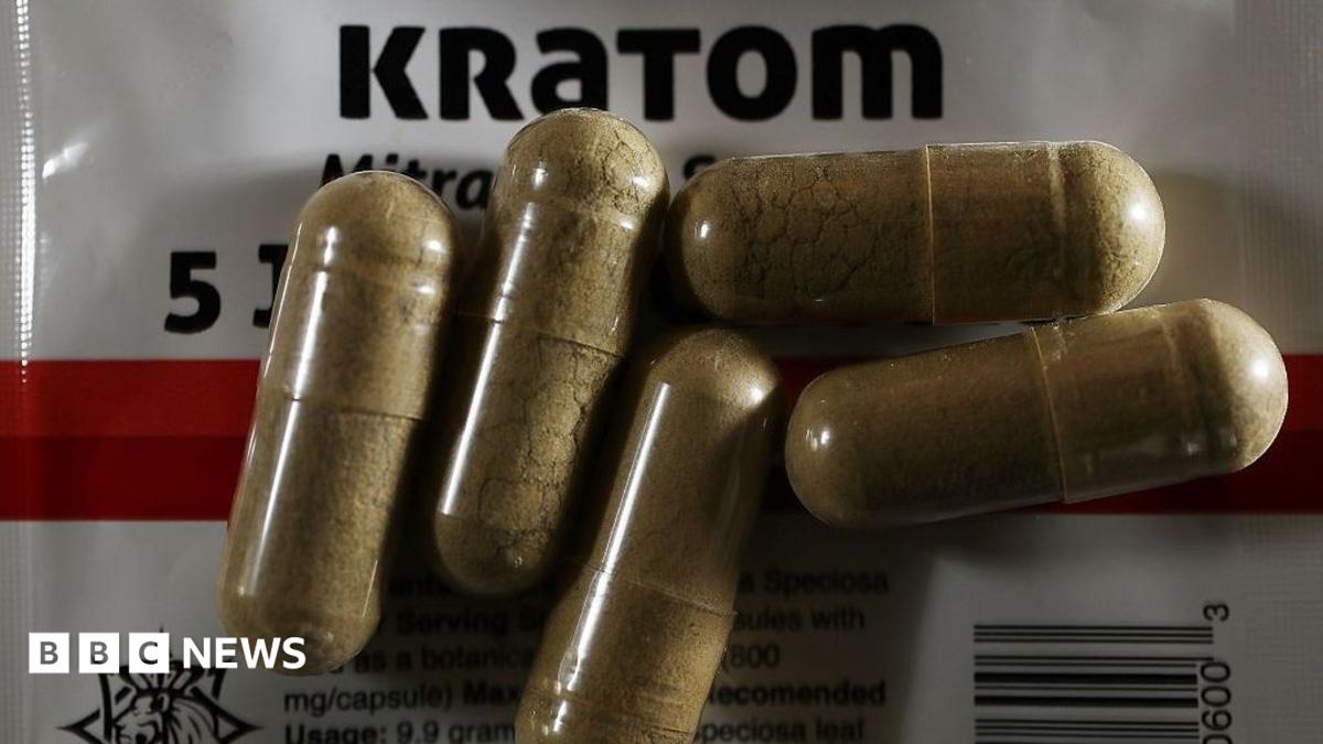 Kratom's rise as 'gas station heroin' sparks US health concerns