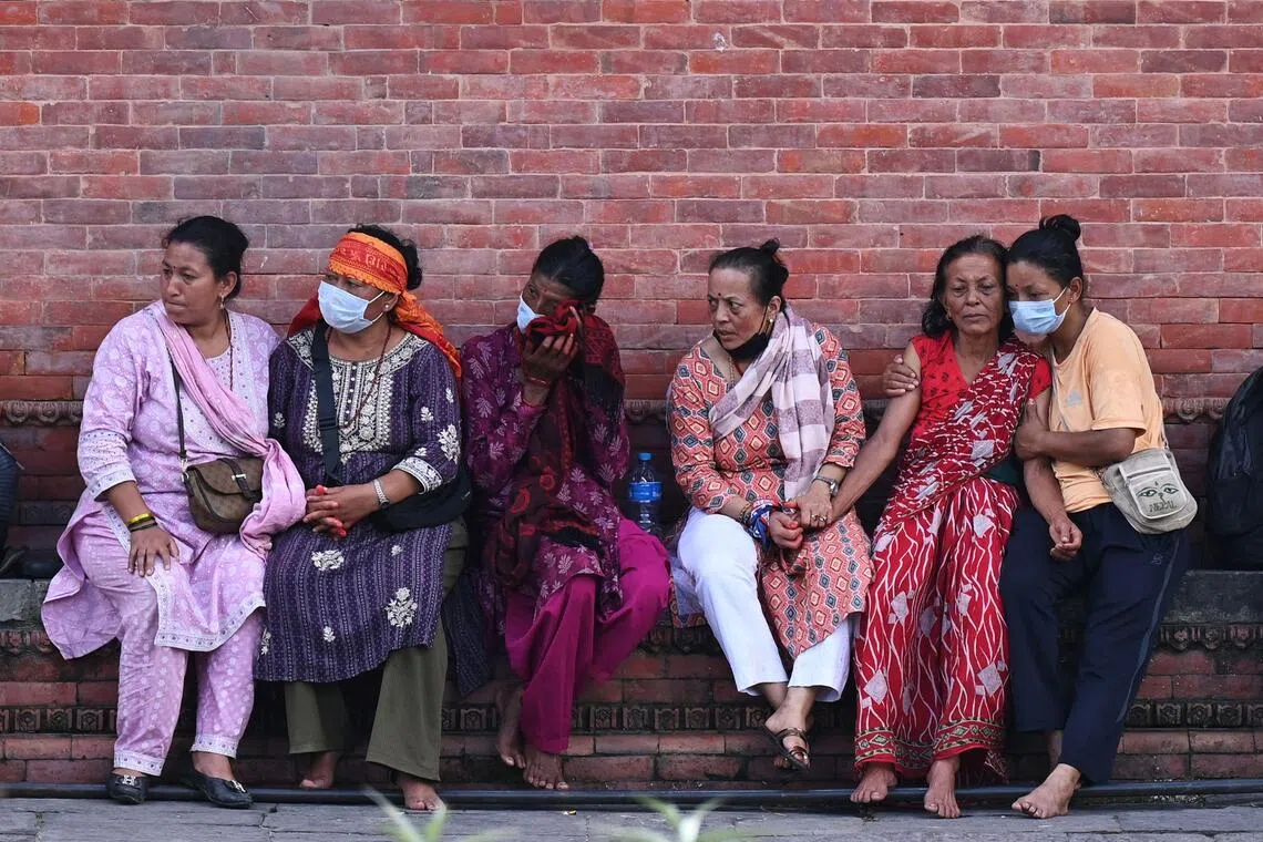 Relatives flock to Nepal as search continues for 583 missing tourists