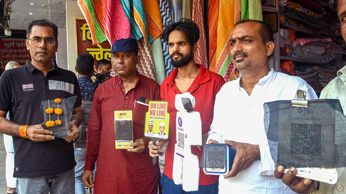 Madhya Pradesh traders stage UPI protest, demand MDR charge rollback