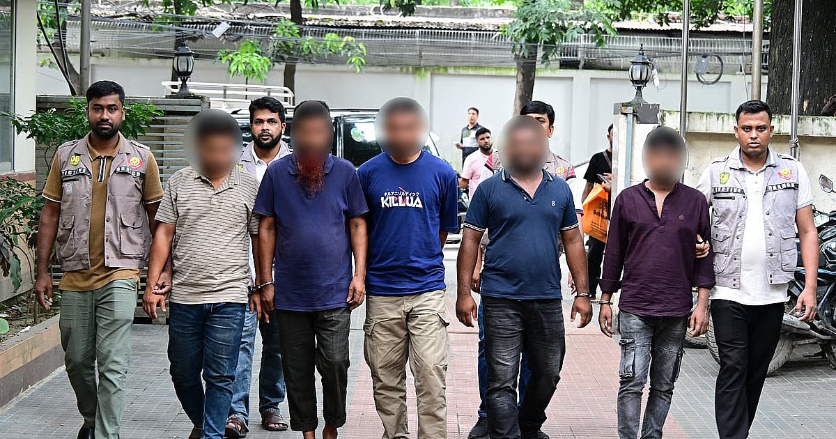 RAB officer held in armed robbery gang bust; five nabbed with weapons