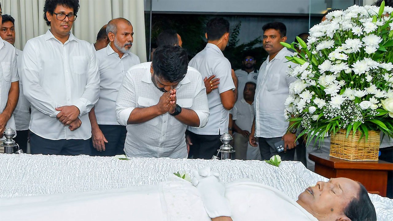 President extends condolences following death of Dr Nanda Malini