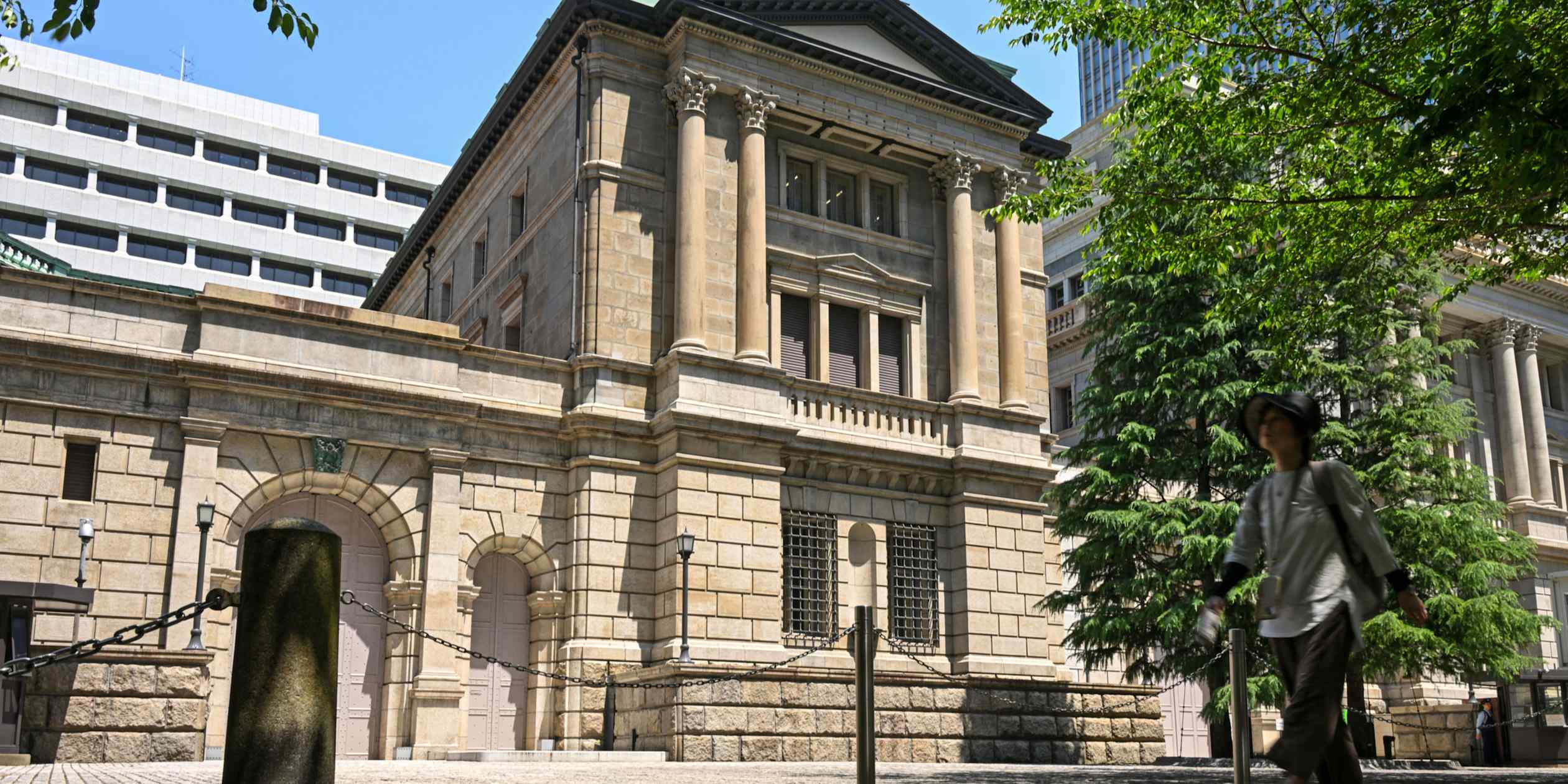 Japan to test blockchain-based instant settlement for stocks and bonds