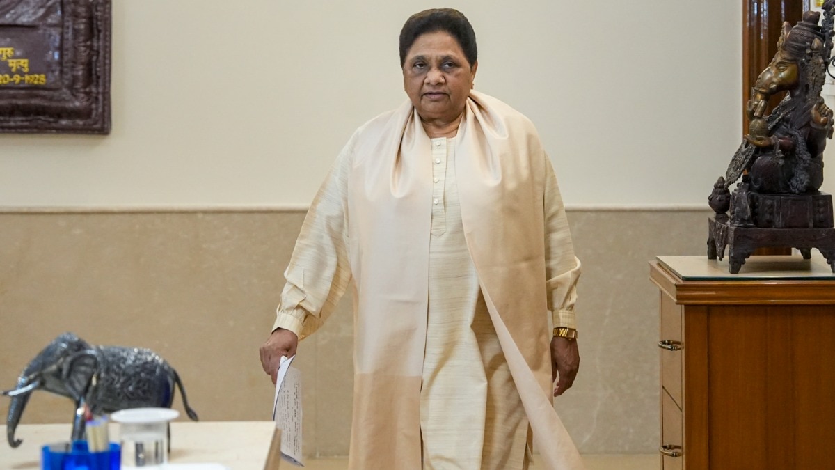 Mayawati Restructures BSP, Dividing Party into Three Sectors