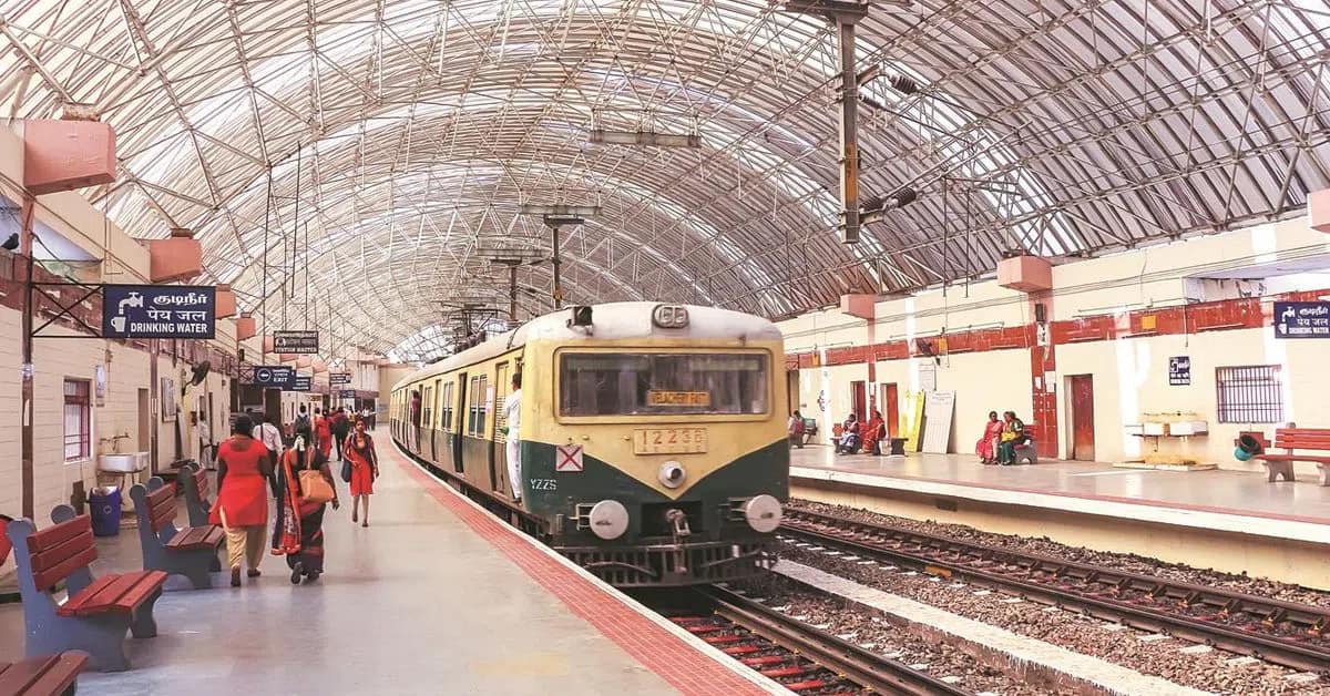 Indian Railways cancels 250+ trains ahead of Delhi protest