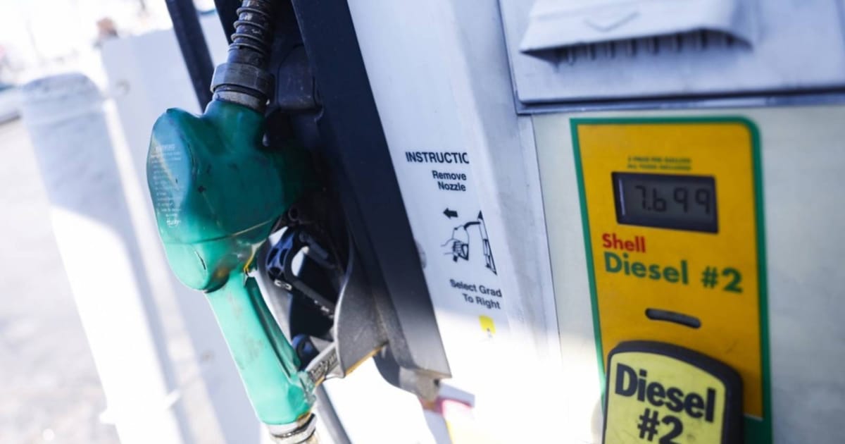 Rumah Putih Pertimbangkan Langkah Turunkan Harga Diesel