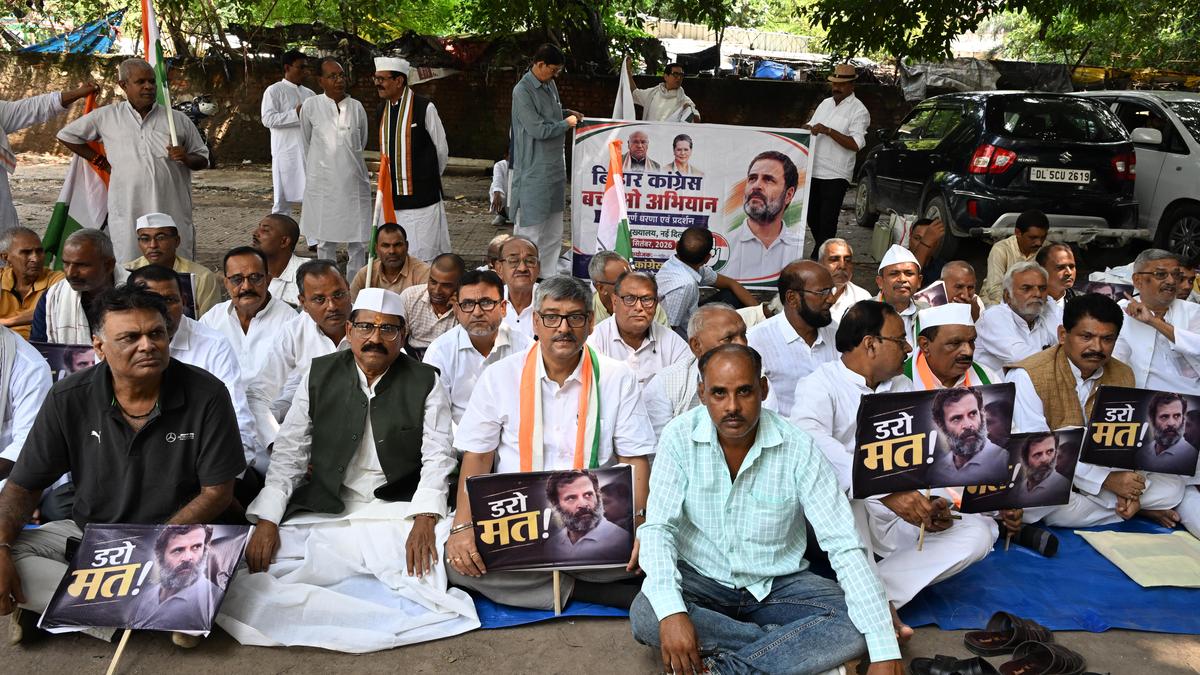 Bihar Congress summons 29 leaders over unauthorized protest against state unit
