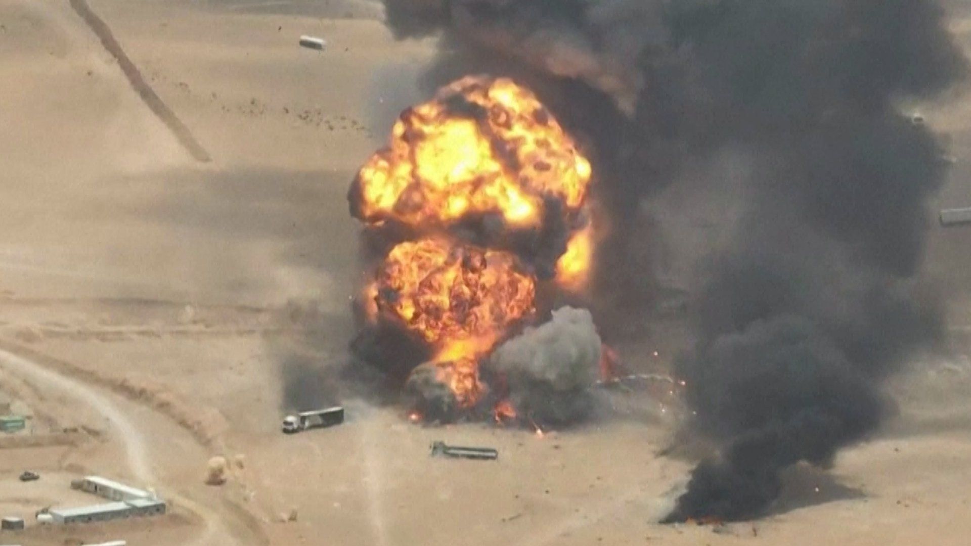 Yemen conflict intensifies as forces clash over strategic strait