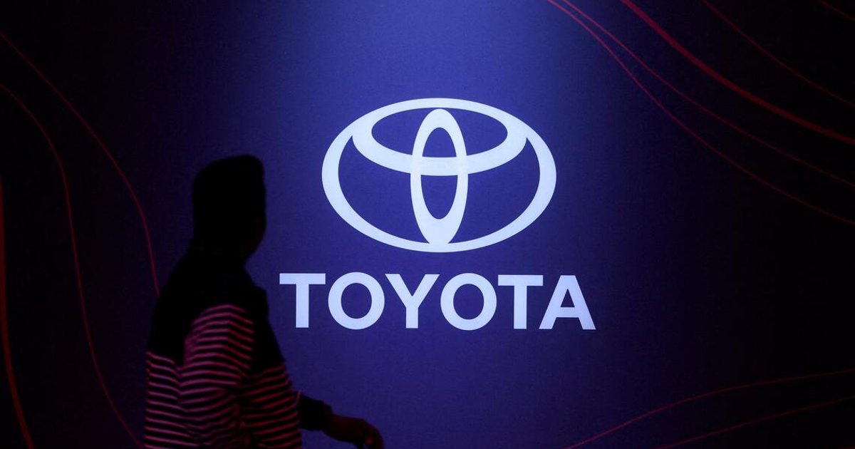 Toyota sales slip as Chinese market downturn persists into eighth month