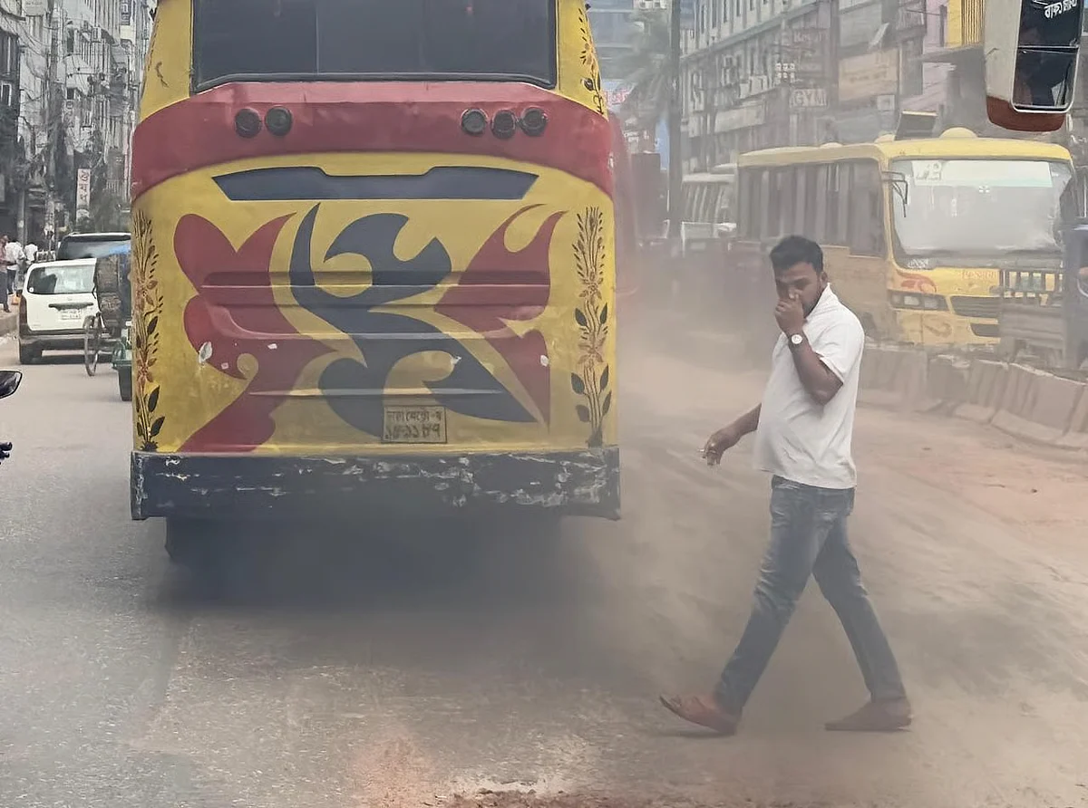 Nine Dhaka areas grapple with hazardous air quality levels