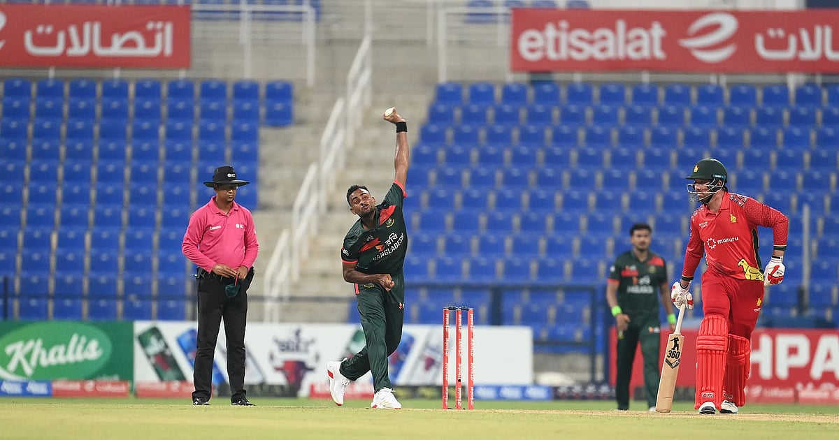 Zimbabwe stages comeback after Bangladesh pace attack in cricket encounter