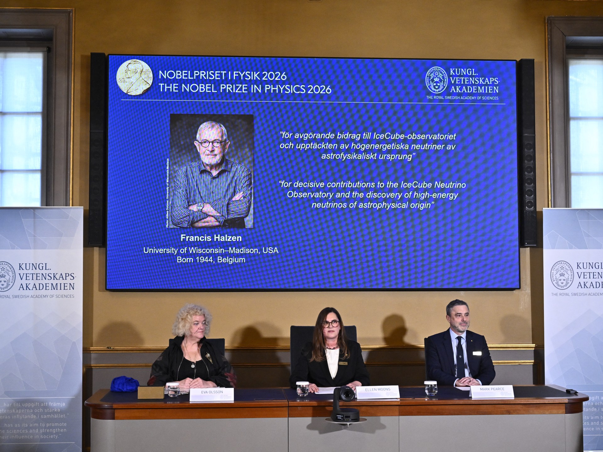 Belgian physicist wins Nobel Prize for detecting cosmic neutrinos