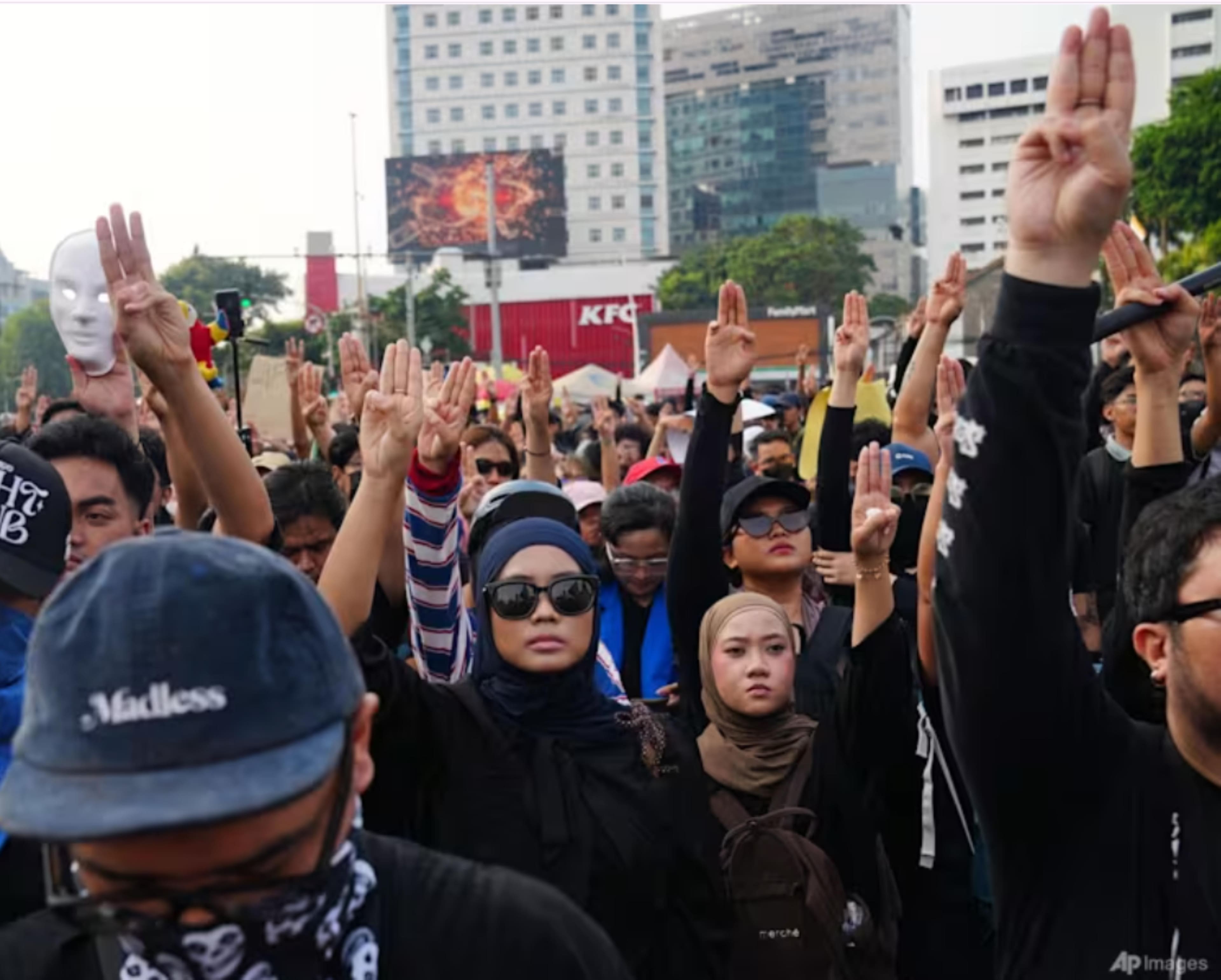 Indonesian students stage mass protests over cost-of-living crisis
