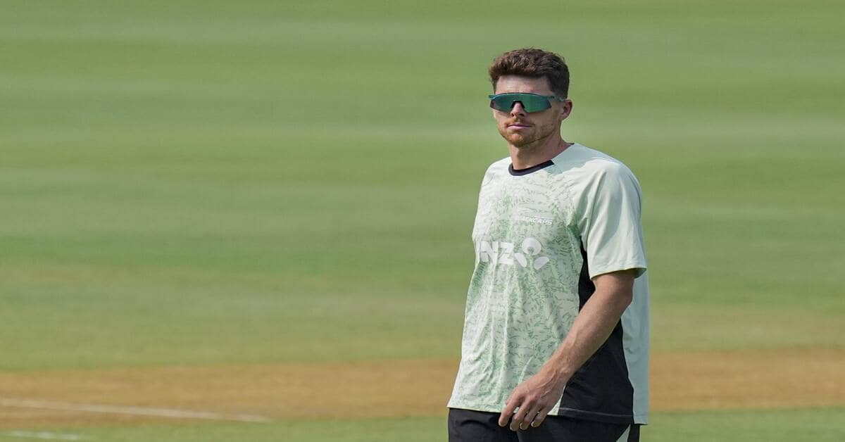 New Zealand spinner Santner warns of Test challenges for India tour