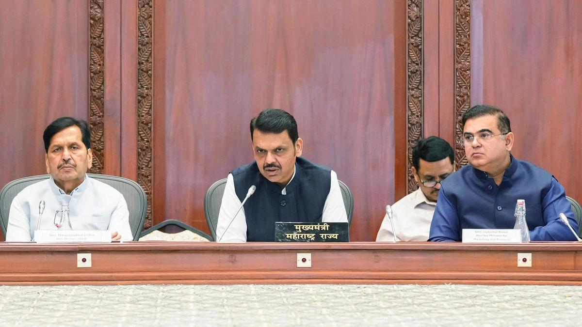 Maharashtra to fast-track drought relief, seeks Centre support