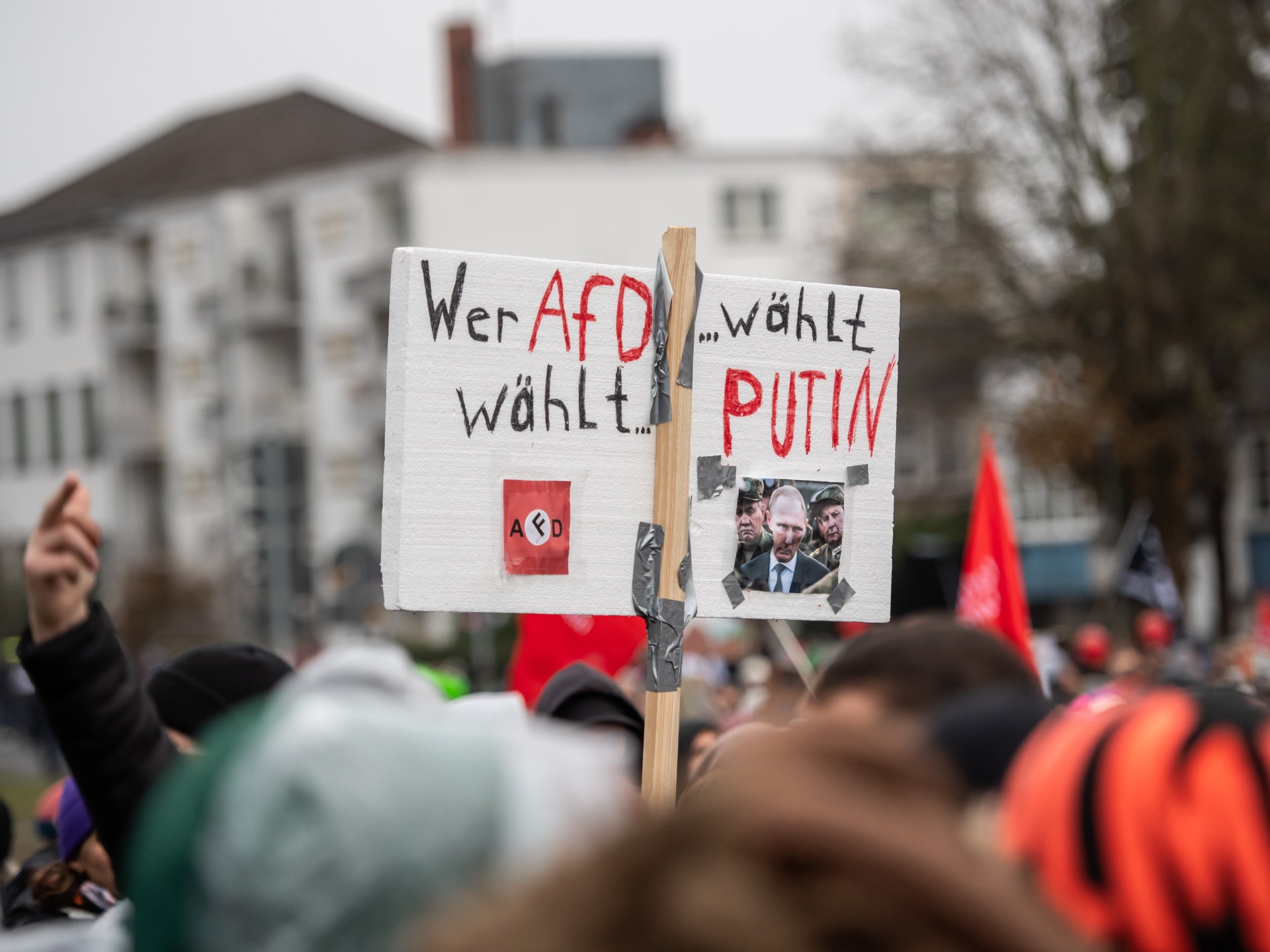 Europe's Far-Right Surge Poses Fresh Challenge to Western Ukraine Unity