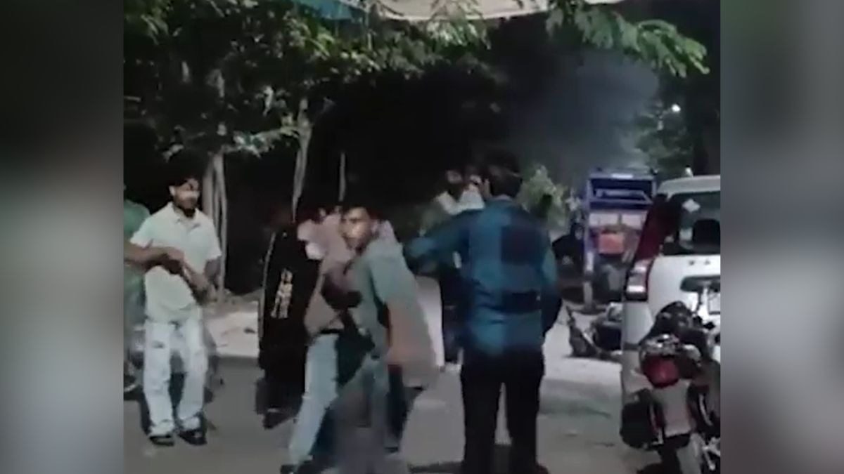 Road Dispute Turns Violent in Ghaziabad; Father and Son Injured