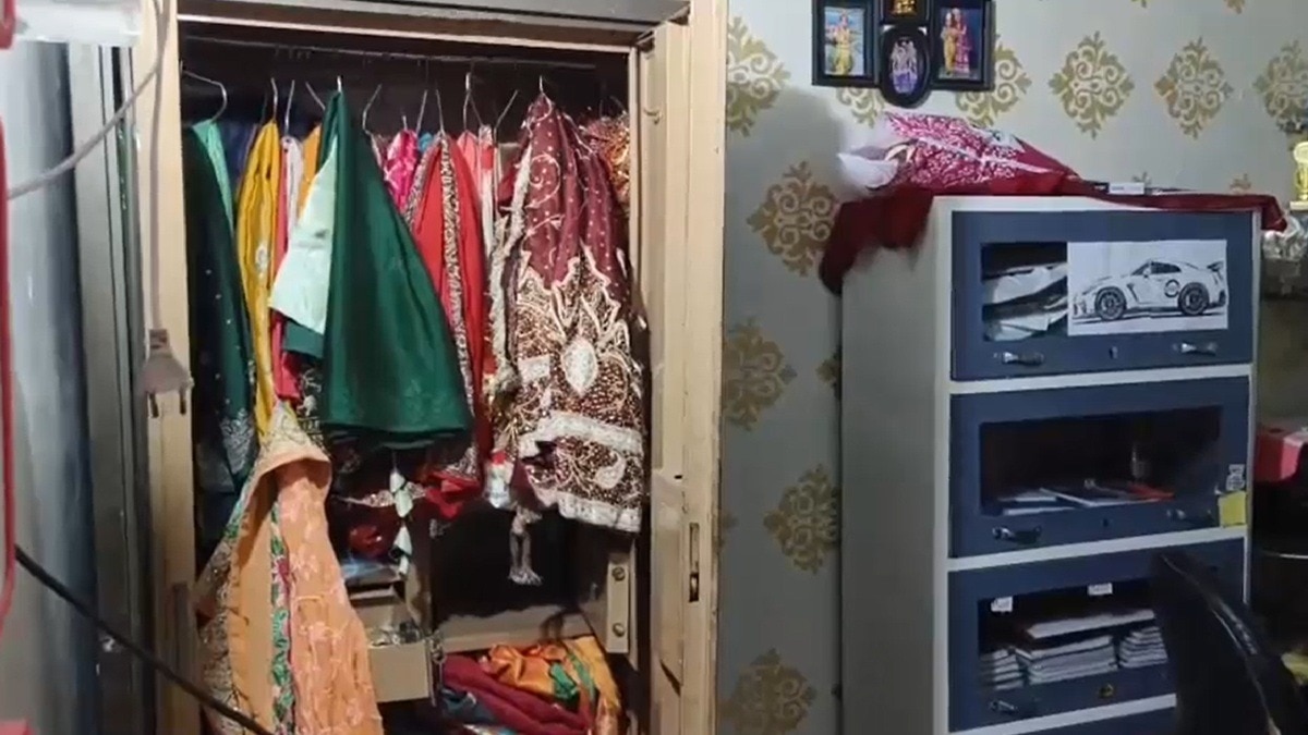 गाजियाबाद में चोर ने सोते हुए परिवार के घर से लाखों की नकदी और जेवरात चोरी किए
