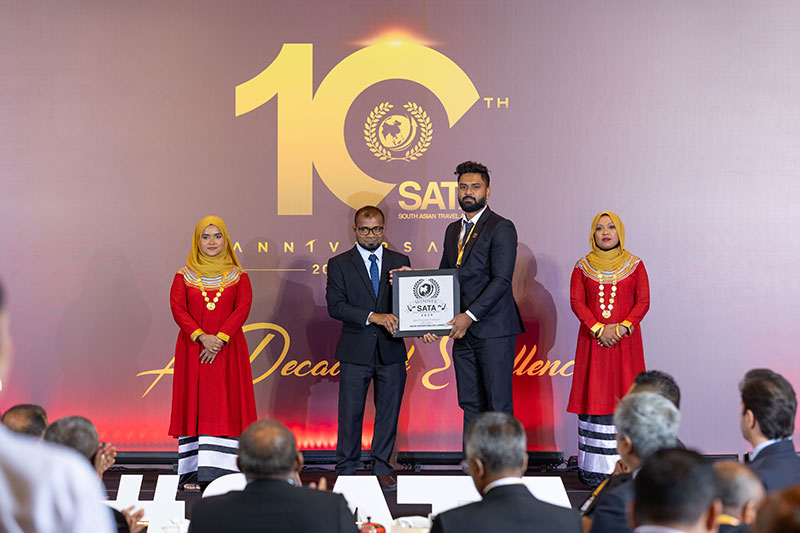 Sri Lankan firm Rapid Adventures wins top award at regional travel ceremony