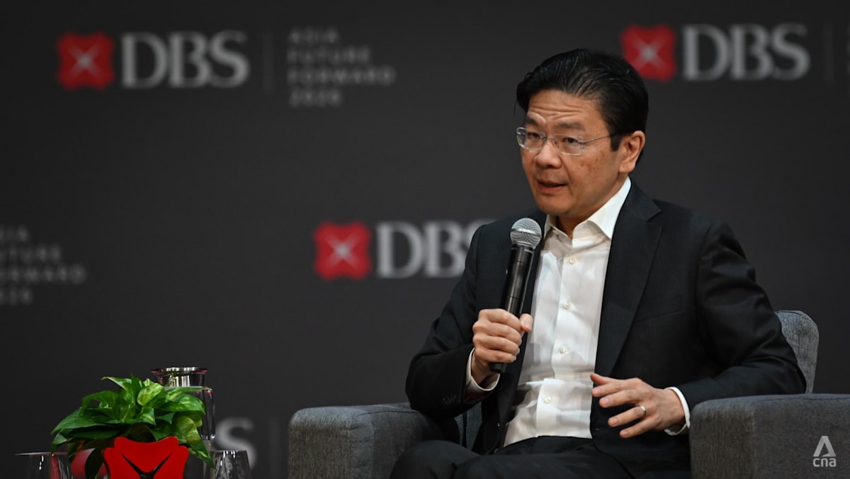Singapore eyes AI threat to entry-level jobs for young workforce