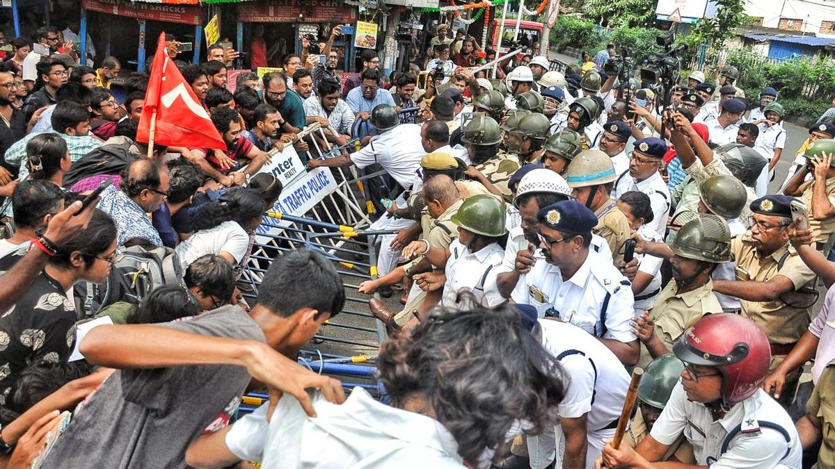 Jadavpur University lodges police complaints over midnight campus violence