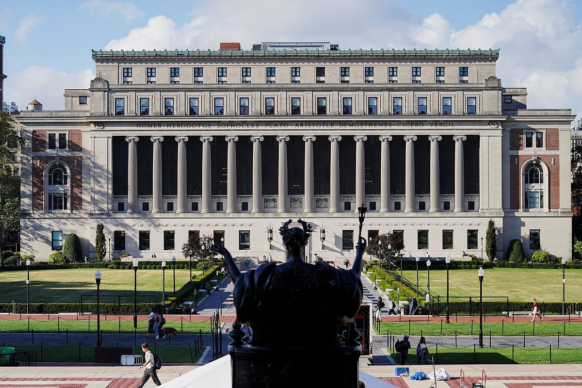 US visa uncertainty forces Columbia journalism program to halt admissions