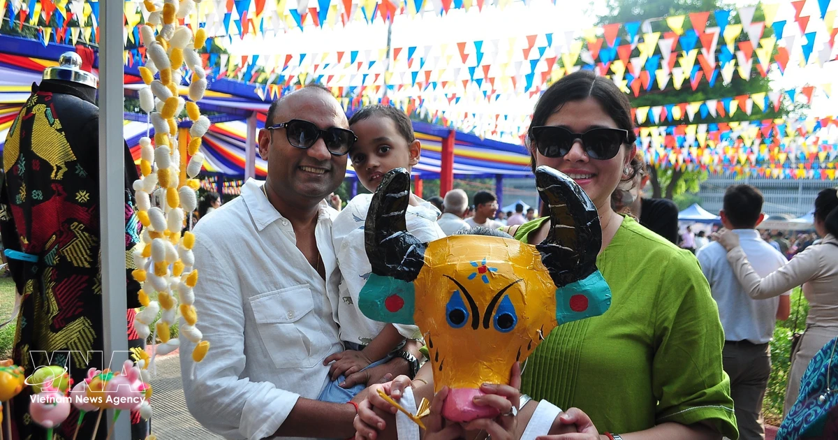 Phái đoàn ASEAN giới thiệu văn hóa đa sắc tại Bazaar ở New Delhi
