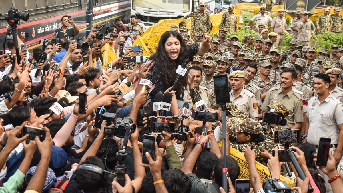 जंतर-मंतर पर CJP का प्रदर्शन, दिल्ली में यातायात व्यवस्था प्रभावित
