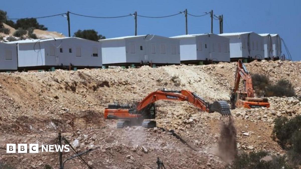 UK set to unveil trade curbs on Israeli West Bank settlements