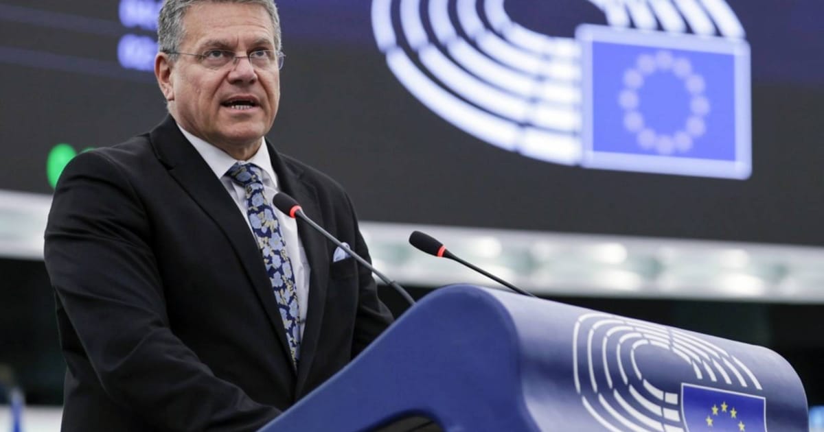 China melancar siasatan anti-dumping ke atas import kimia EU