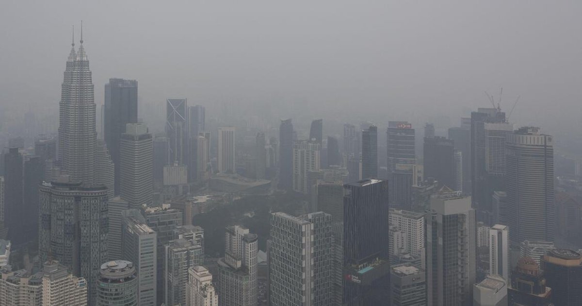 Malaysia's haze crisis costs economy up to $15.72 million daily