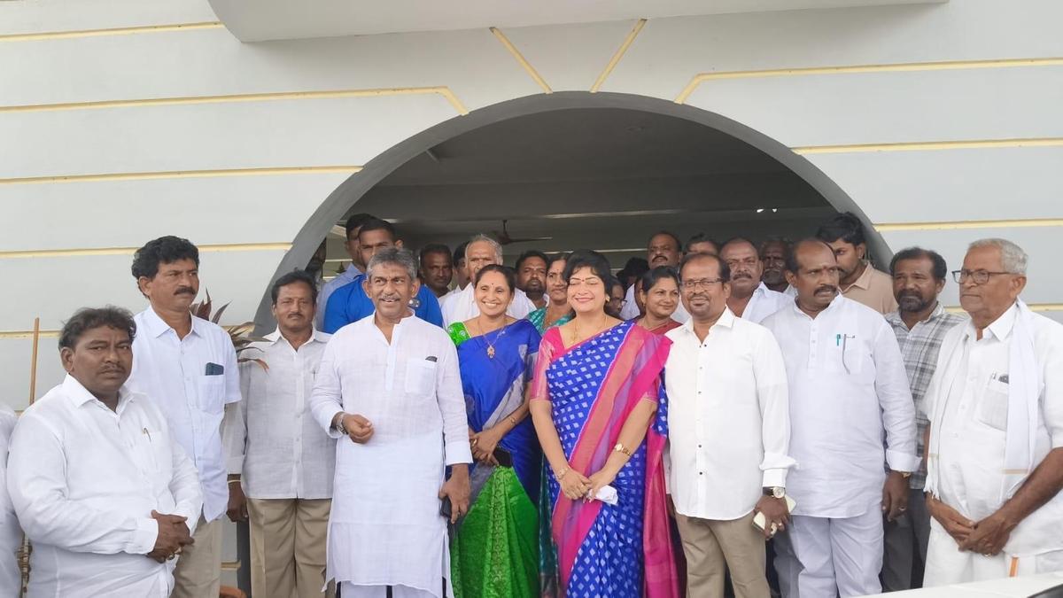 YSR Congress leader pledges municipal resources to party chief
