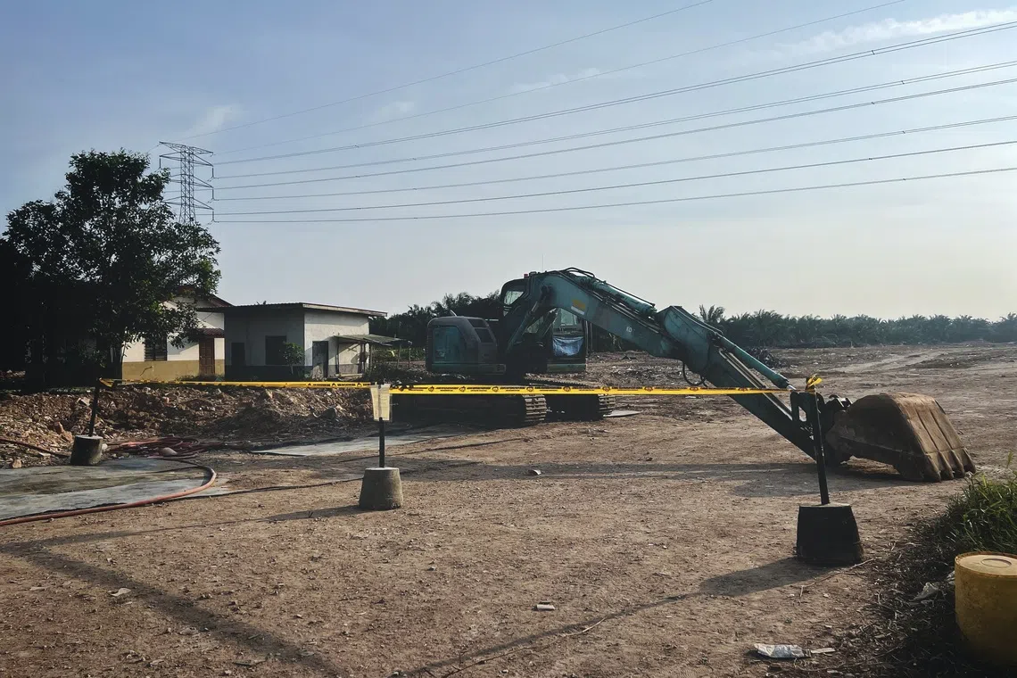 Singapore reiterates ban on construction waste exports amid Pontian probe