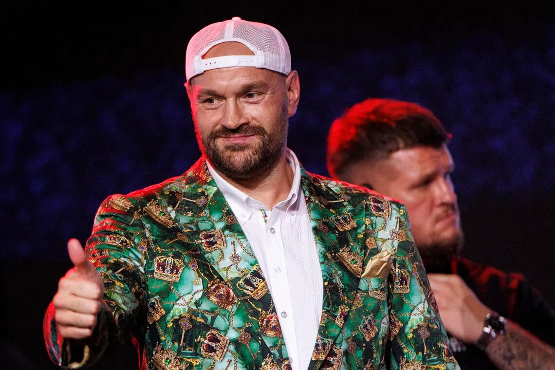 Fury eyes Trump for ring walk ahead of Joshua bout