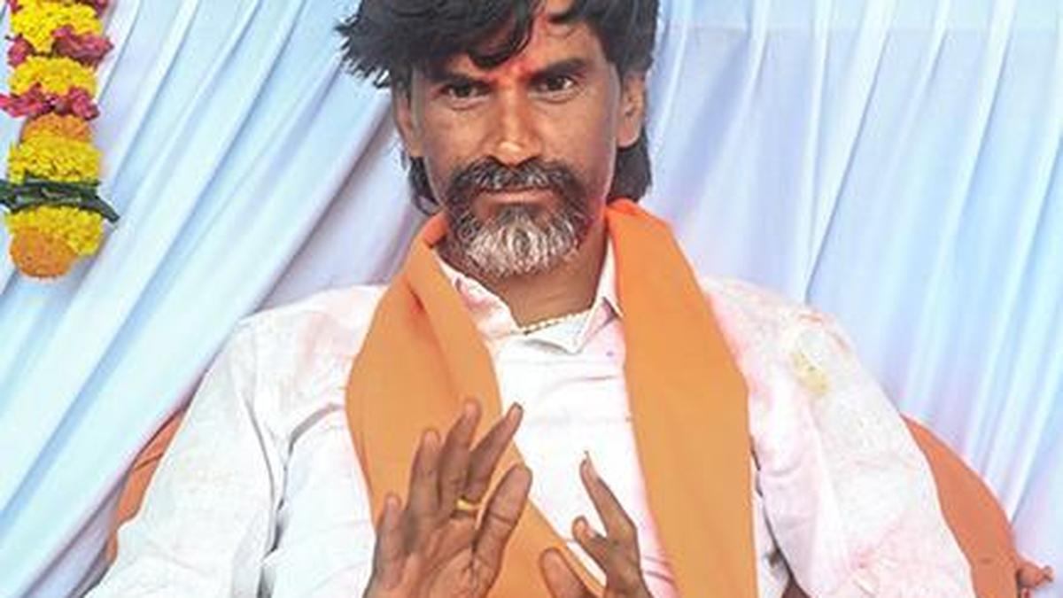 Maratha activist alleges death threat ahead of Mumbai agitation
