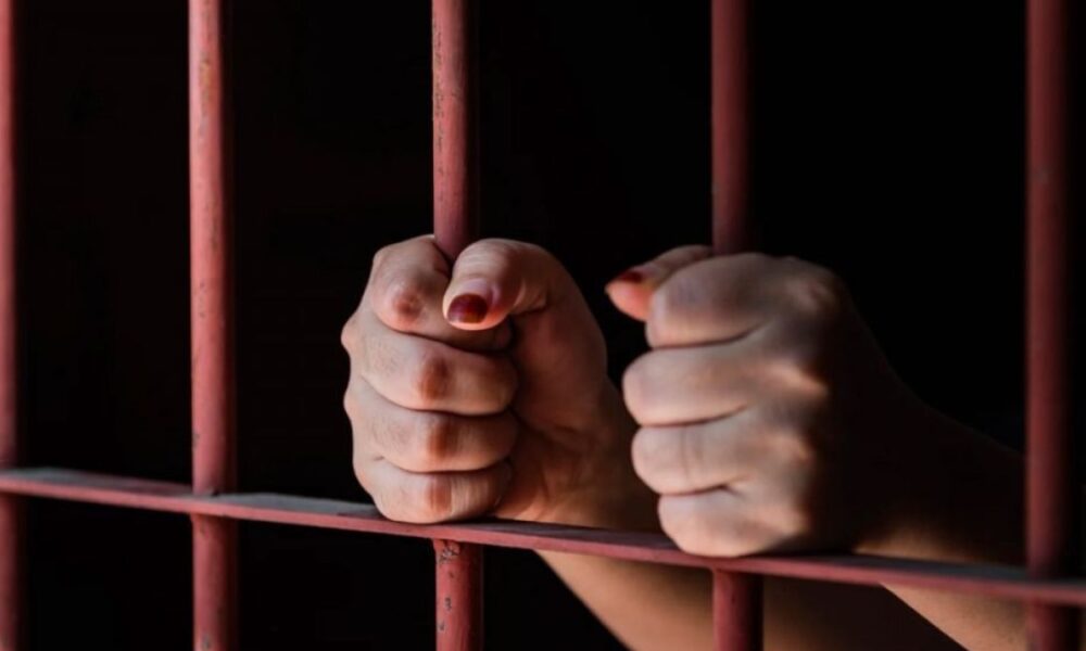 Woman arrested in triple murder case remanded until November 4