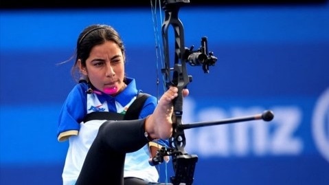 Indian archer Sheetal Devi clinches second consecutive gold at Asian Para Games