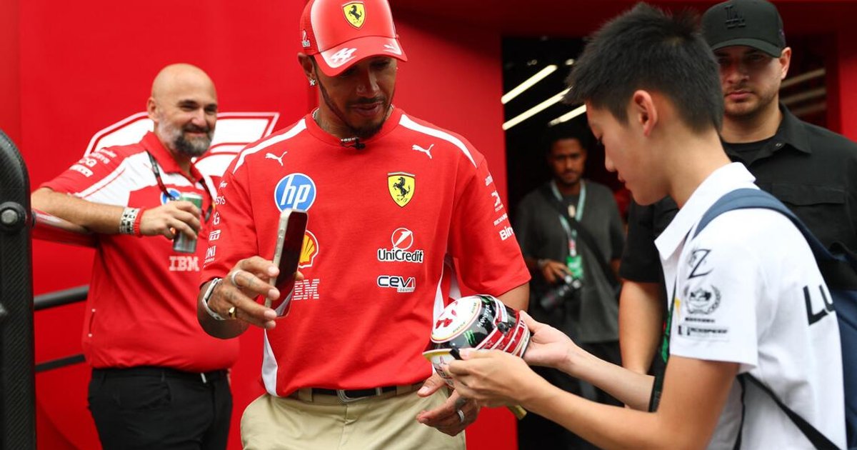 Hamilton seeks wet weather challenge for Singapore Grand Prix
