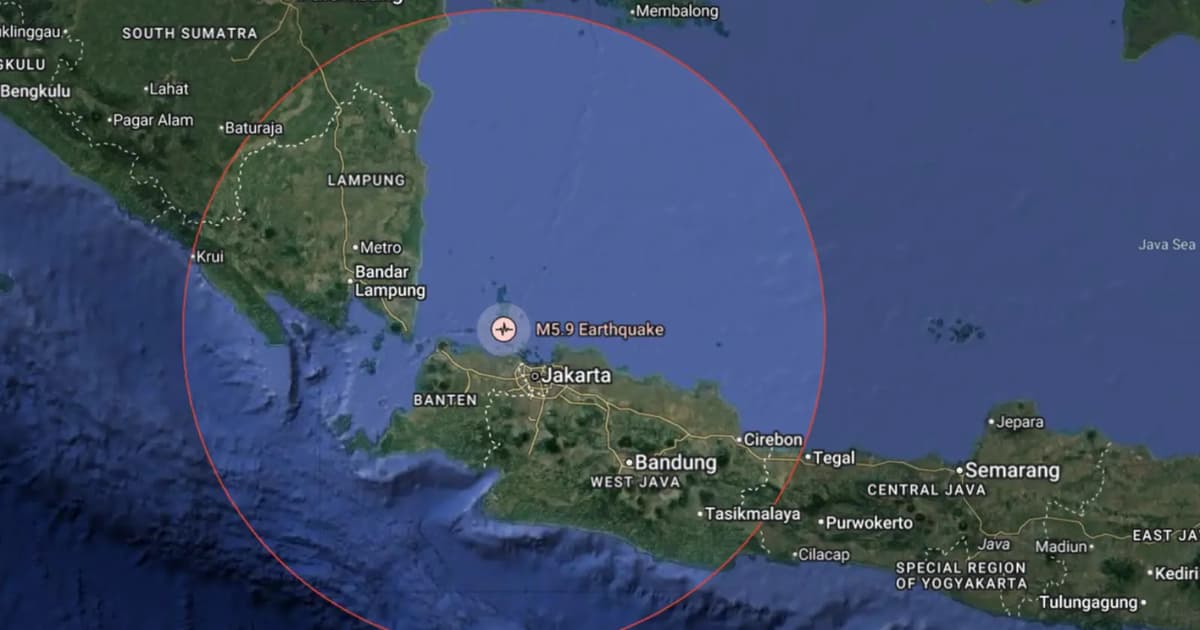 Strong earthquake jolts Jakarta, disrupts rail services across Java