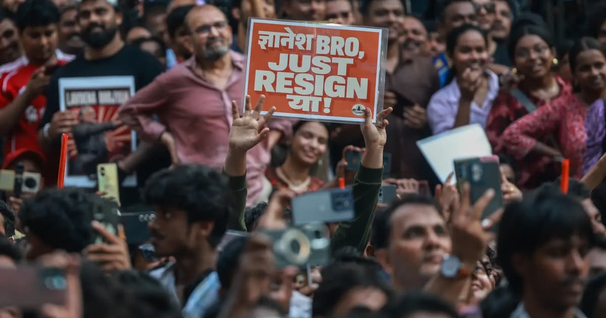 India tahan lebih 100 pengunjuk rasa desak ketua pilihan raya berundur