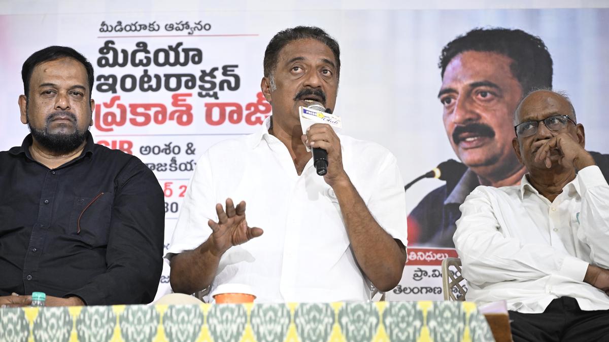 Actor Prakash Raj demands scrapping of SIR system, restoration of voter rolls