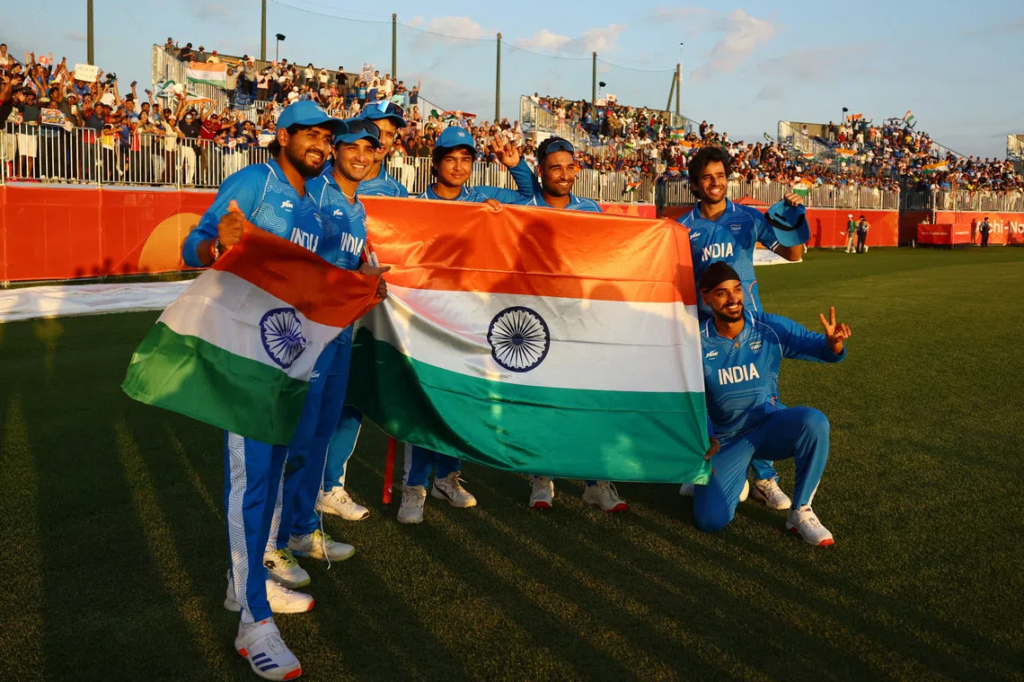 India clinches cricket double with victory over Pakistan