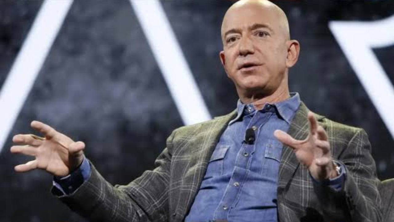 Bezos Eyes Sustainable Lunar Base With Decades of Investment